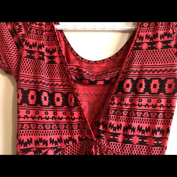 3/$30 ✨ Aztec Print Dress - Picture 3 of 4